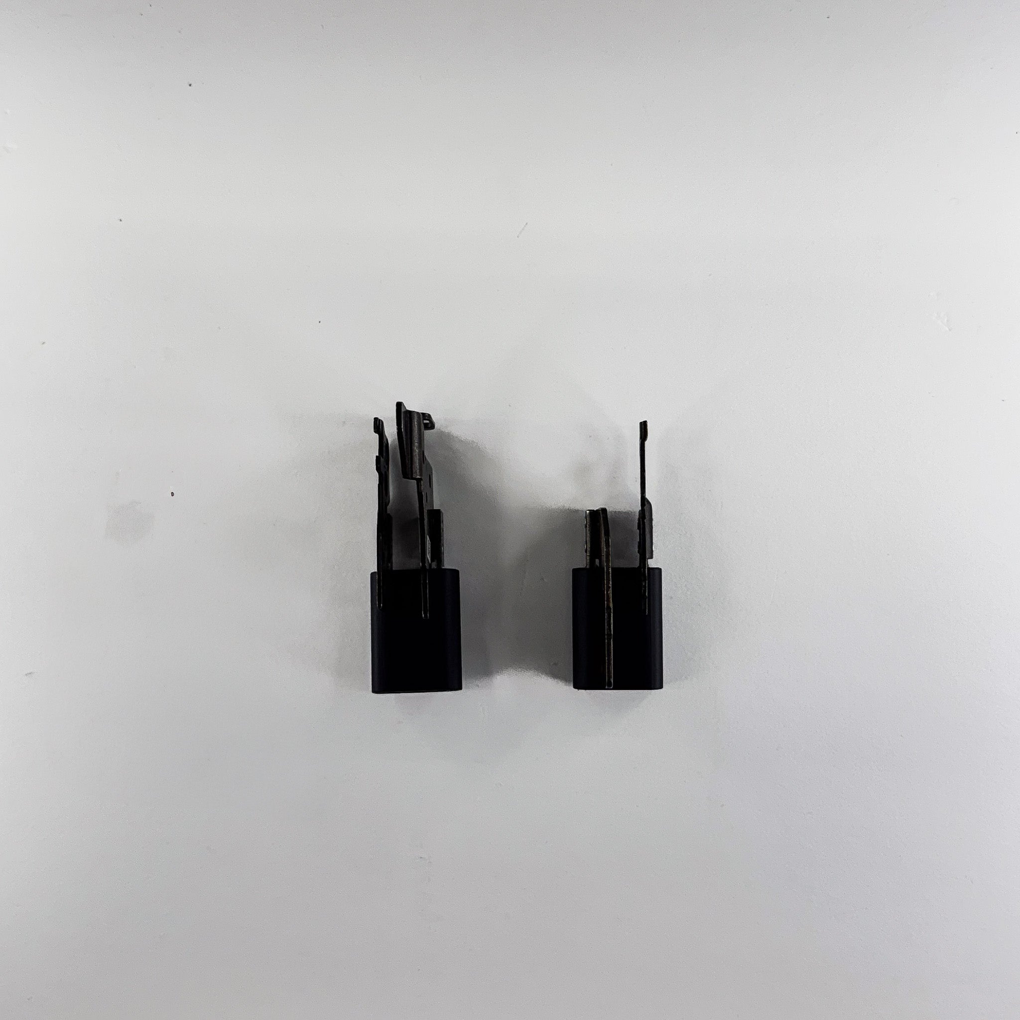 Asus BR1102FGA-YS14T 2in1 Hinges