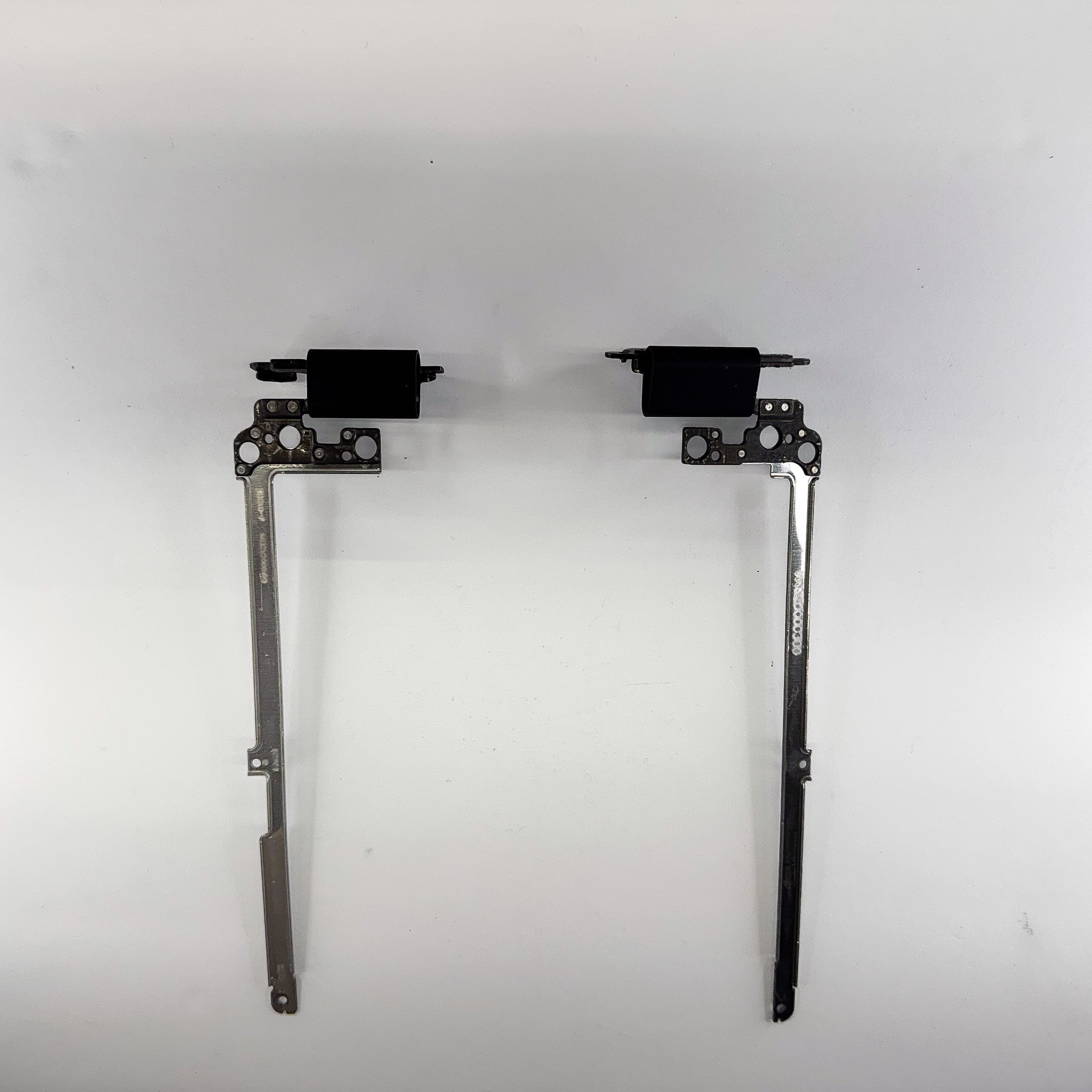 Dell Chromebook 3100 2in1 Hinges